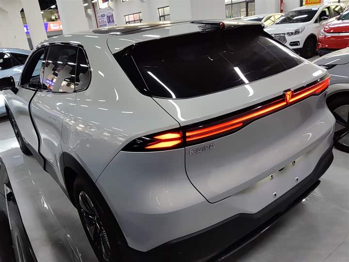 Фото 5 - Changan Deepal S05