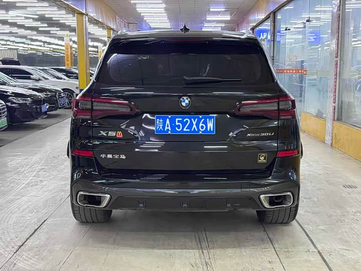 Фото 9 - BMW X5