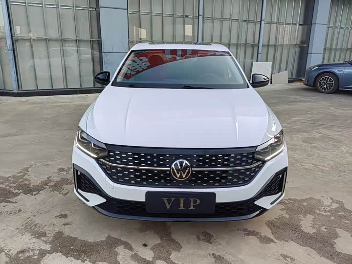 Фото 2 - Volkswagen Lavida