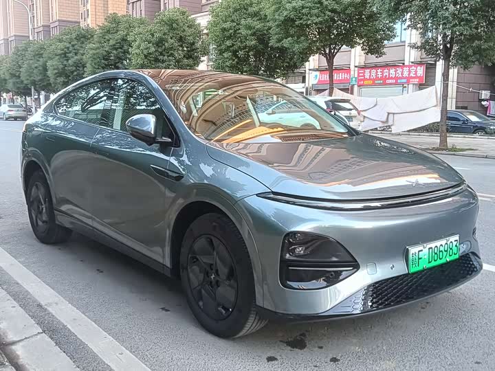 Фото 3 - XPeng G6