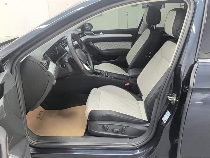 Фото 9 - Volkswagen Magotan