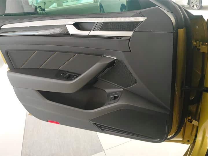 Фото 7 - Volkswagen CC