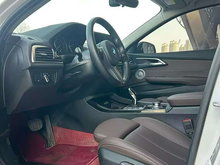 Фото 7 - BMW 1 Series