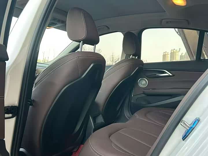 Фото 9 - BMW 1 Series