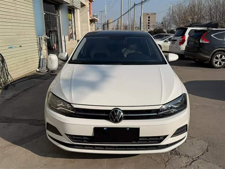 Фото 8 - Volkswagen Polo