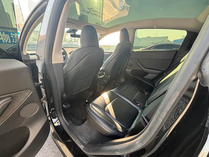 Фото 5 - Tesla Model Y