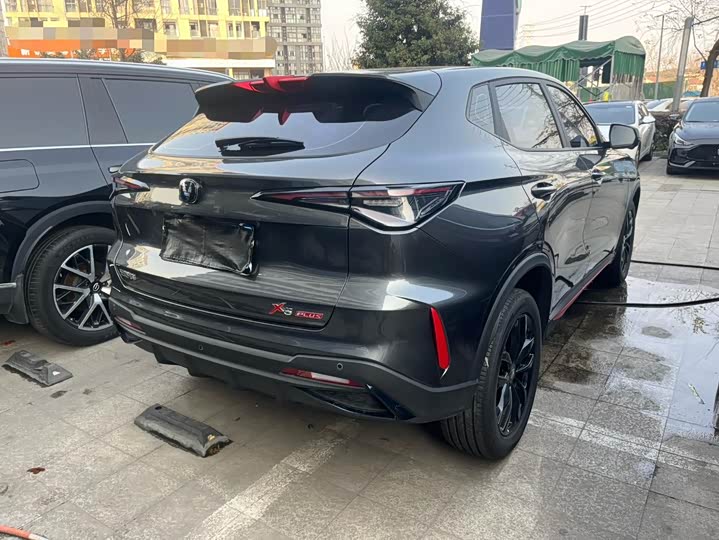 Фото 4 - Changan X5 Plus