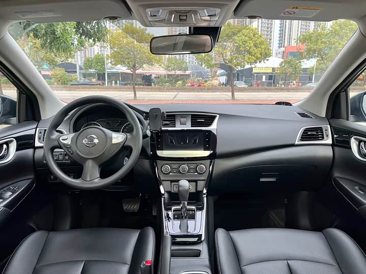 Фото 8 - Nissan Sylphy