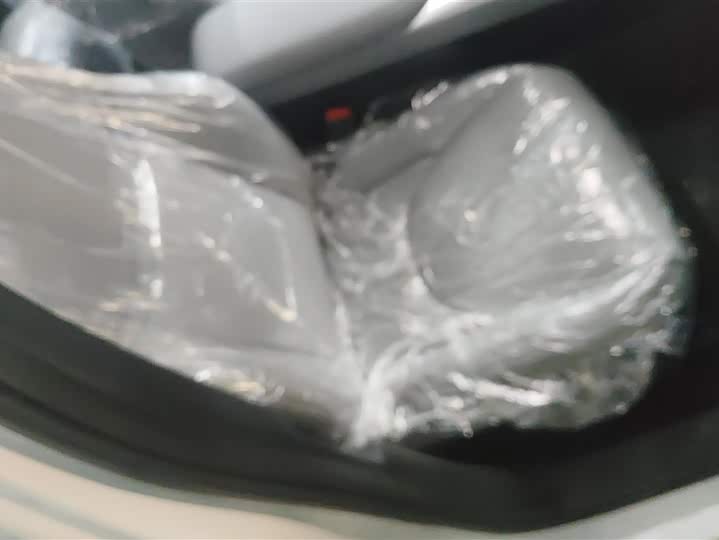 Фото 8 - XPeng Mona M03