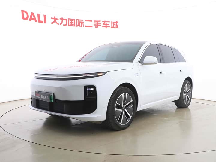 Фото 1 - LiXiang L6