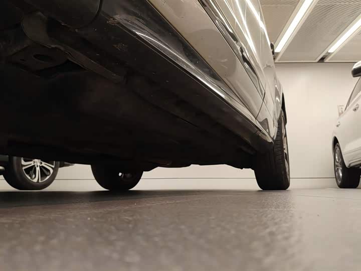 Фото 8 - Land Rover Range Rover Evoque L