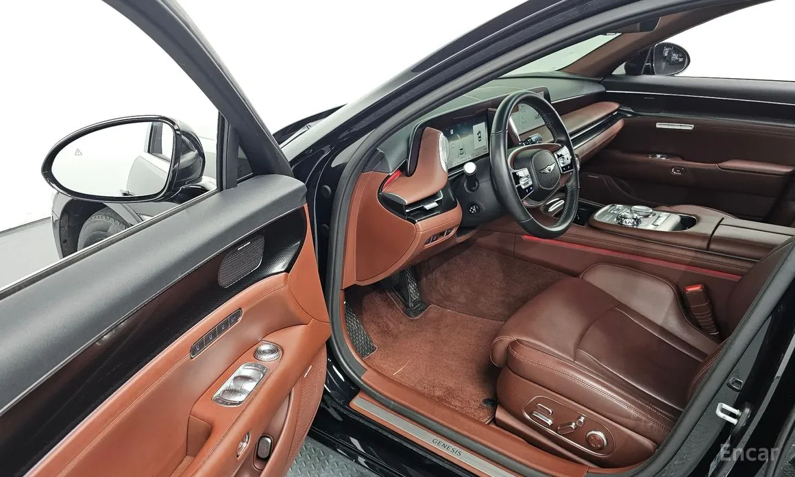 Фото 10 - Genesis G90