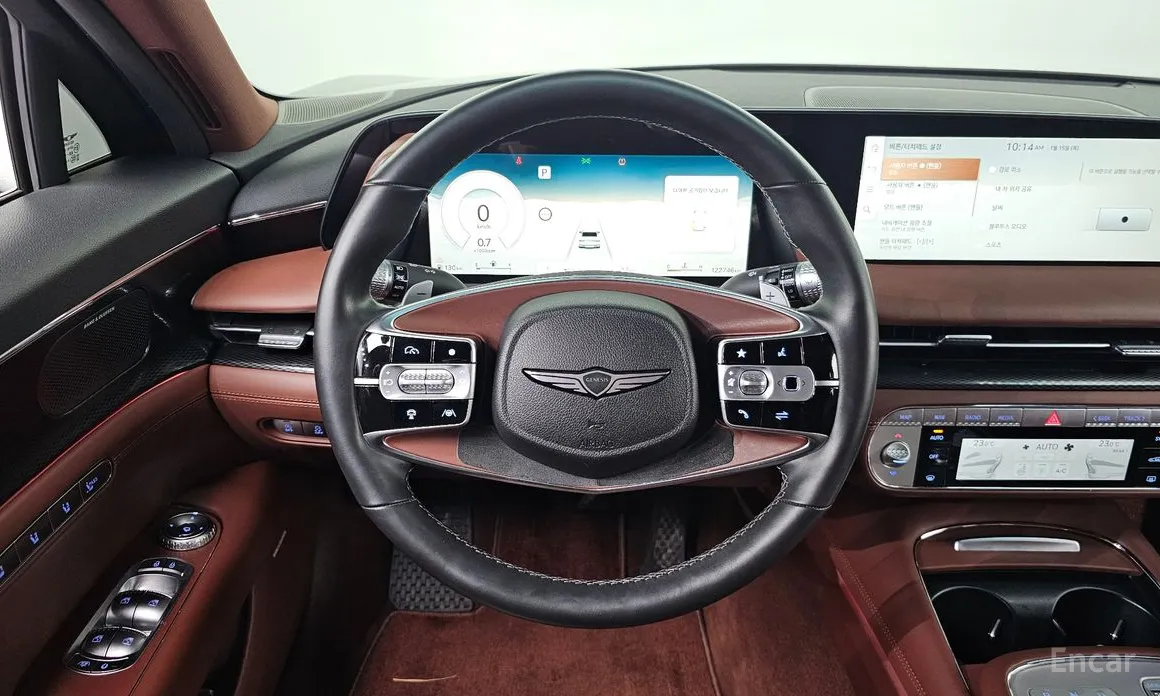 Фото 15 - Genesis G90