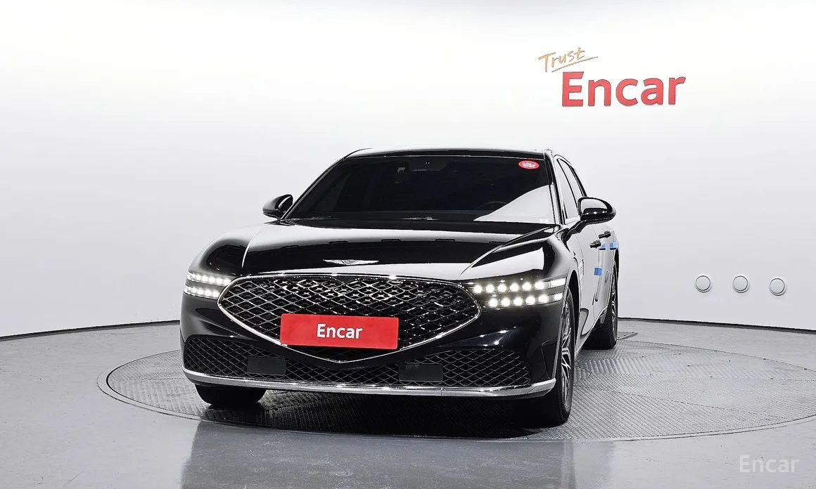 Фото 3 - Genesis G90