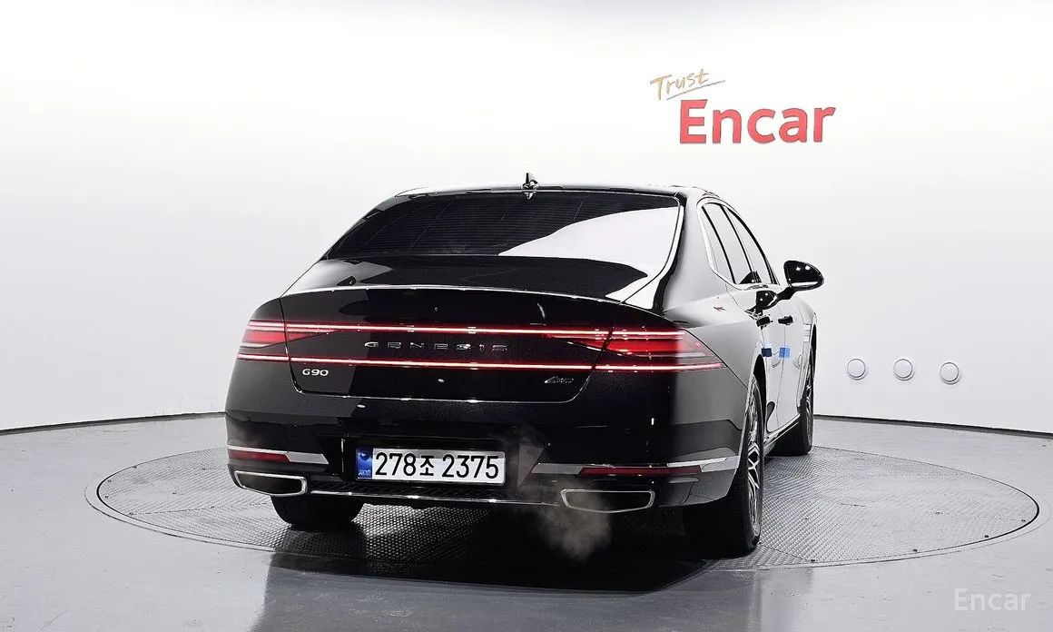 Фото 4 - Genesis G90