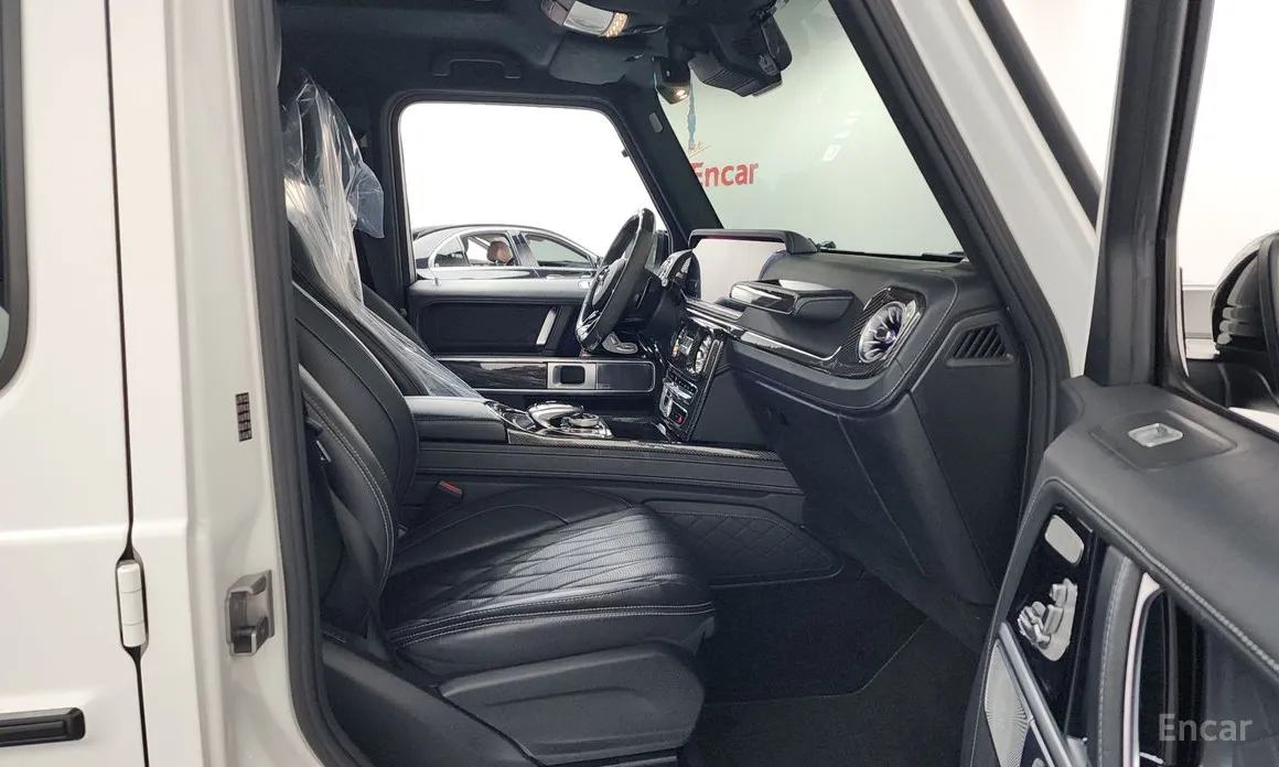 Фото 11 - Mercedes-Benz G-Class