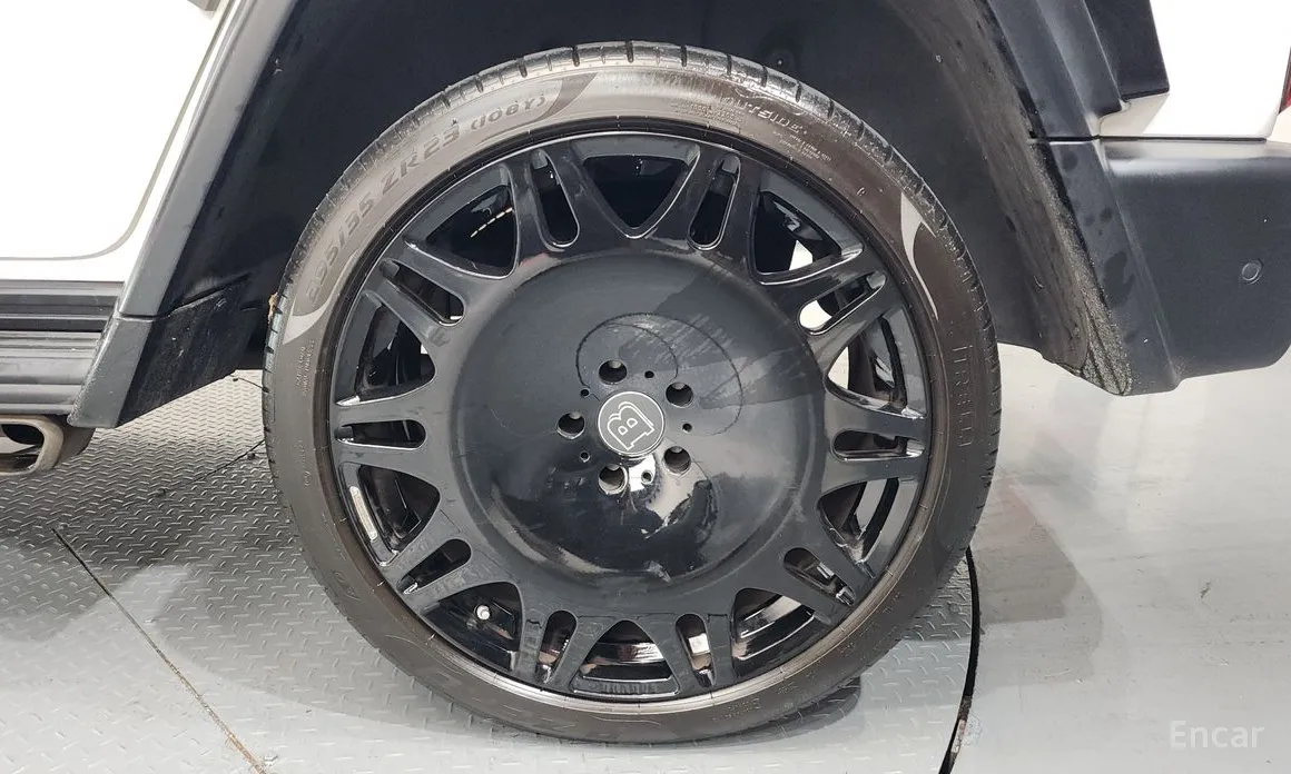 Фото 5 - Mercedes-Benz G-Class