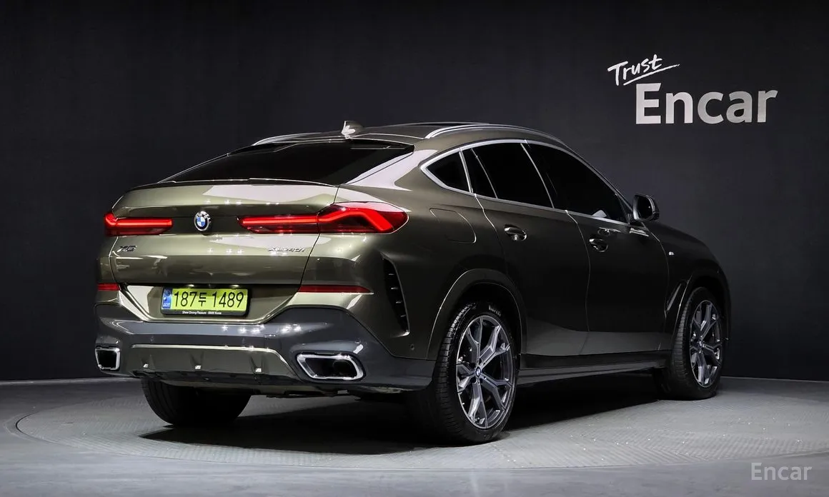 Фото 2 - BMW X6