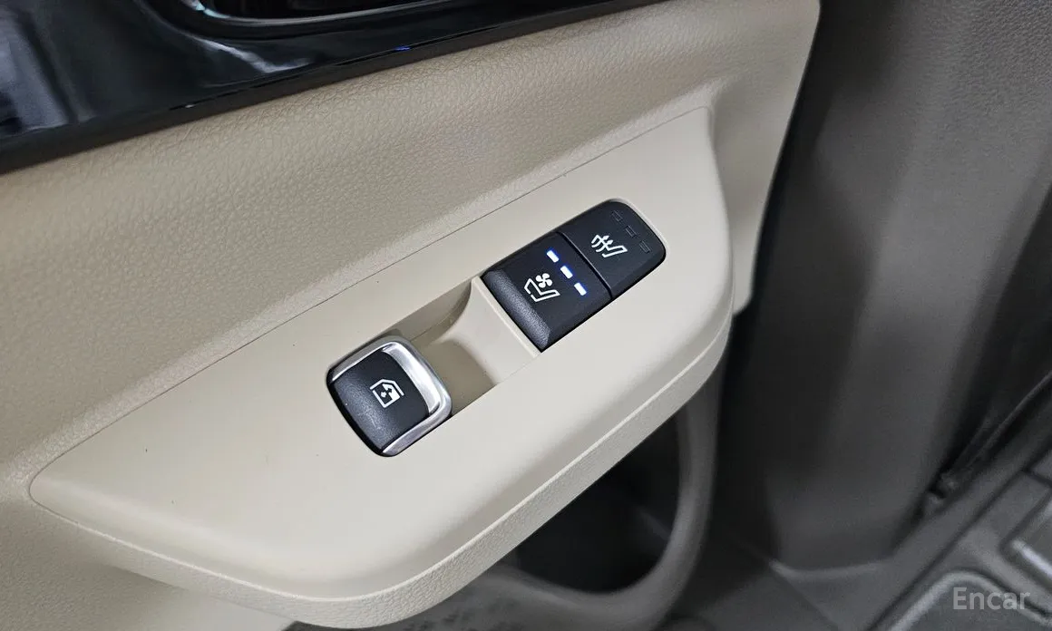 Фото 19 - Kia Carnival