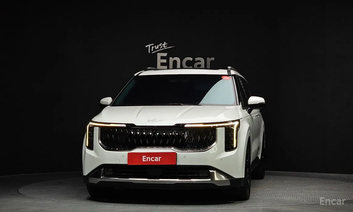 Фото 3 - Kia Carnival