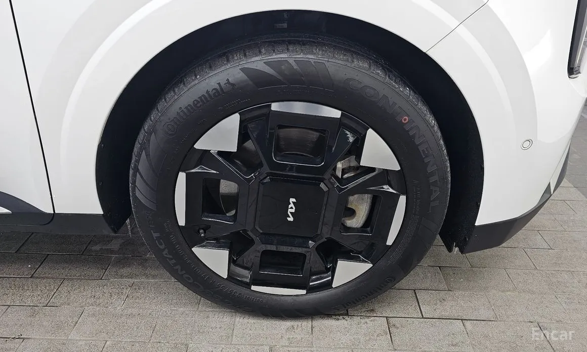 Фото 5 - Kia Carnival