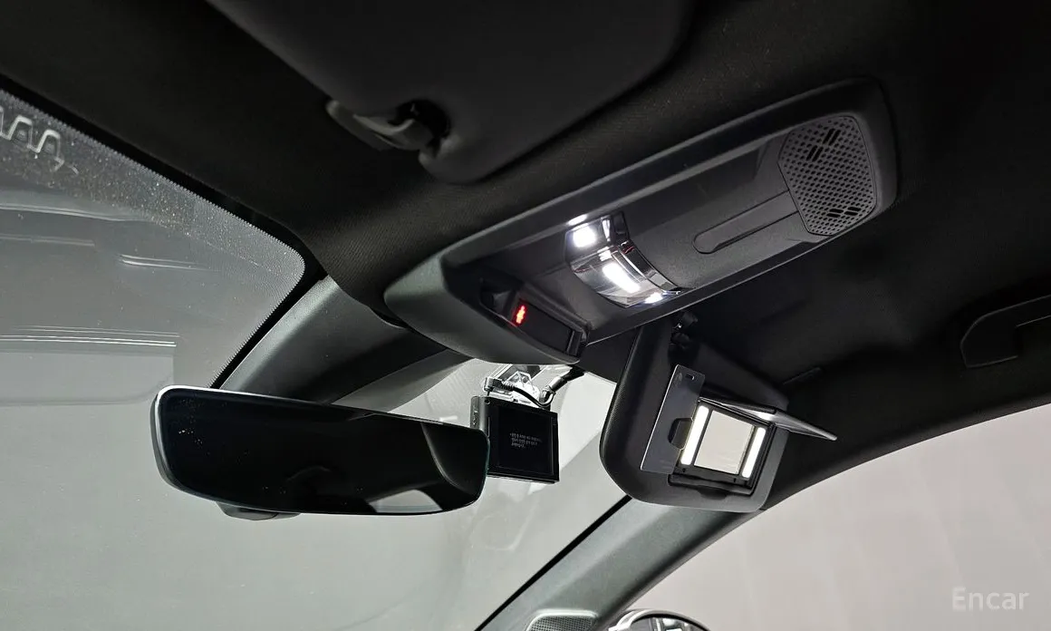 Фото 17 - Peugeot 208