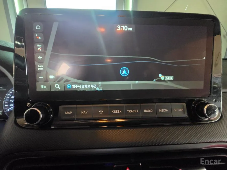 Фото 11 - Hyundai Kona