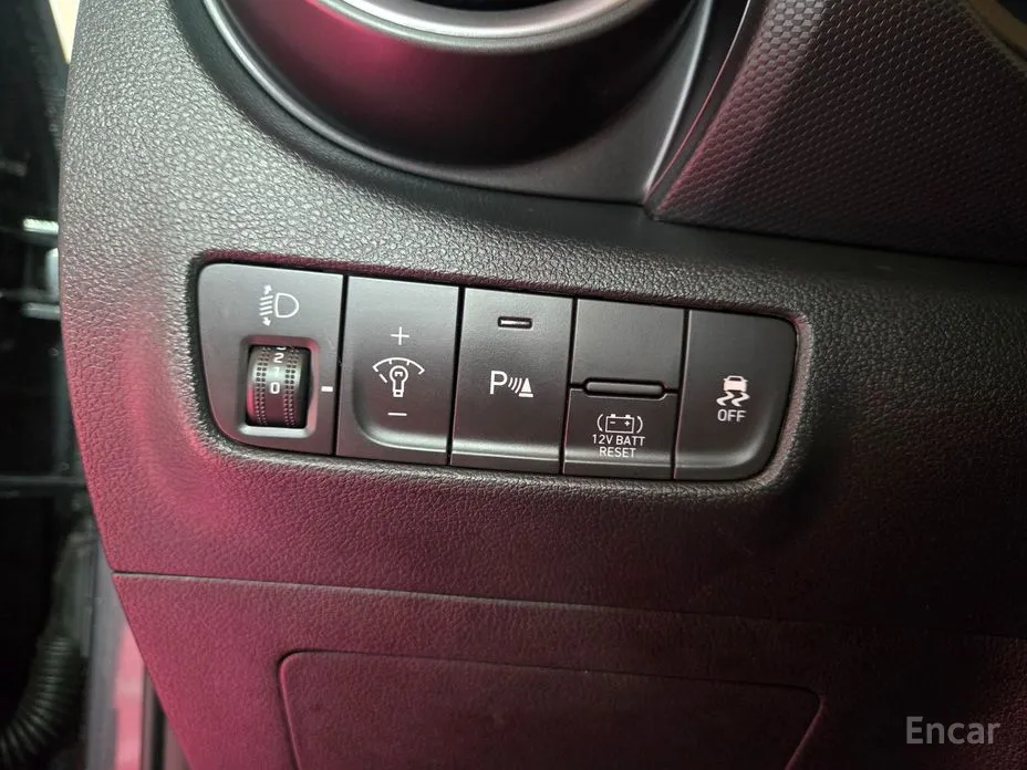 Фото 13 - Hyundai Kona