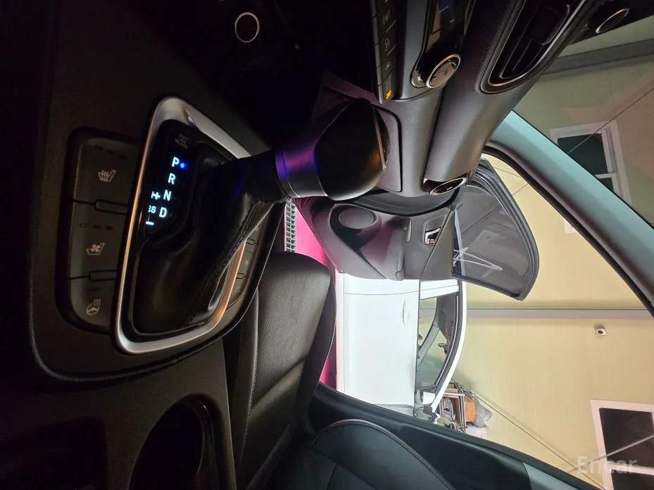 Фото 9 - Hyundai Kona