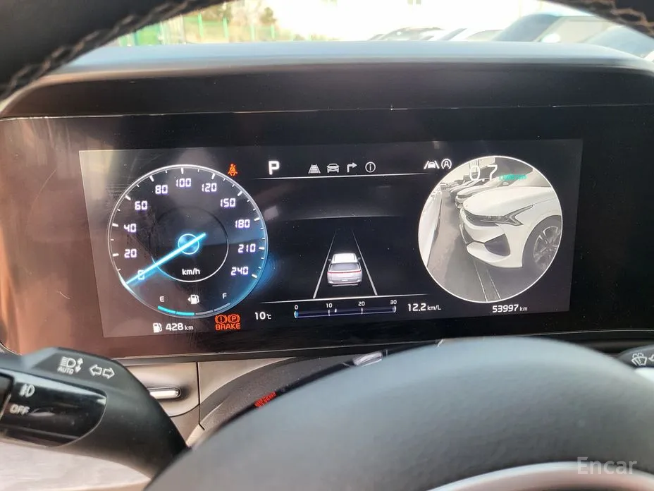 Фото 15 - Kia Carnival