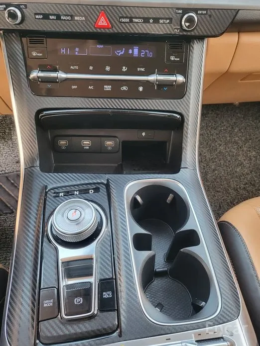 Фото 17 - Kia Carnival