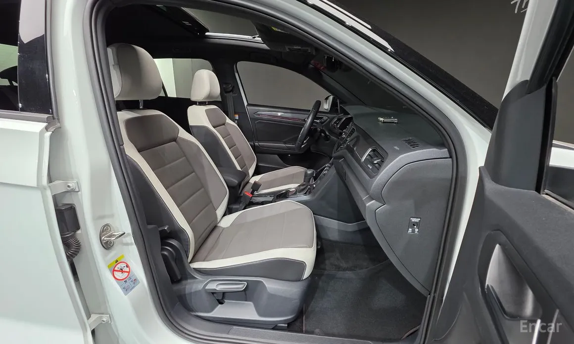 Фото 10 - Volkswagen T-Roc