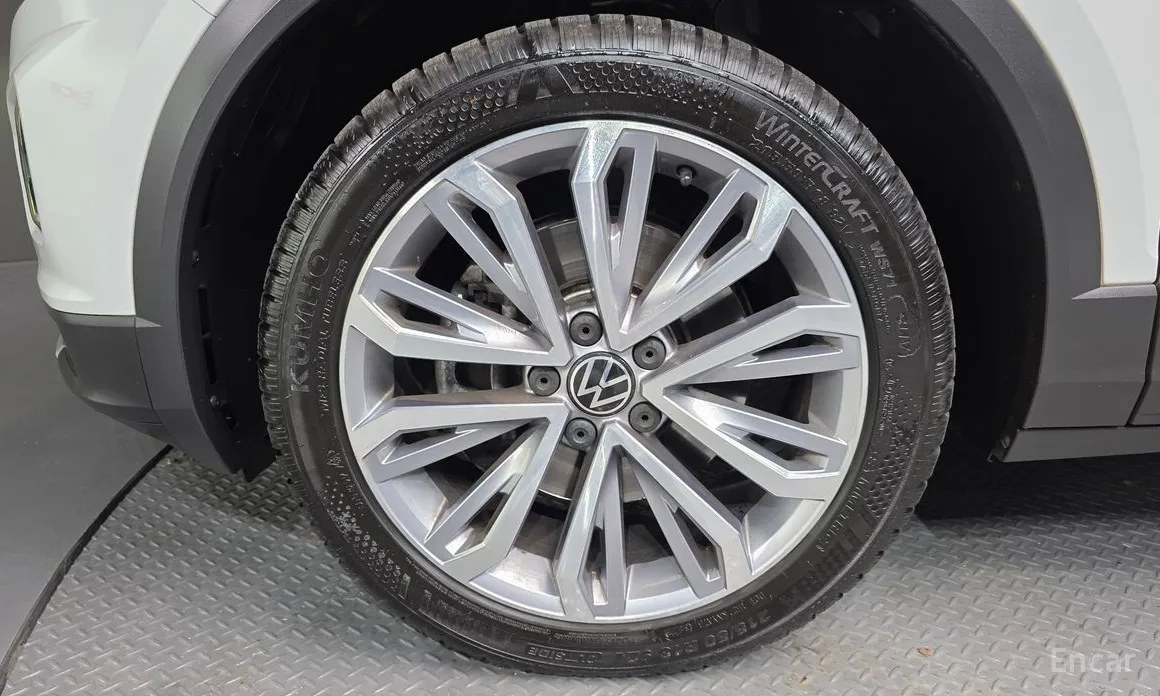 Фото 5 - Volkswagen T-Roc