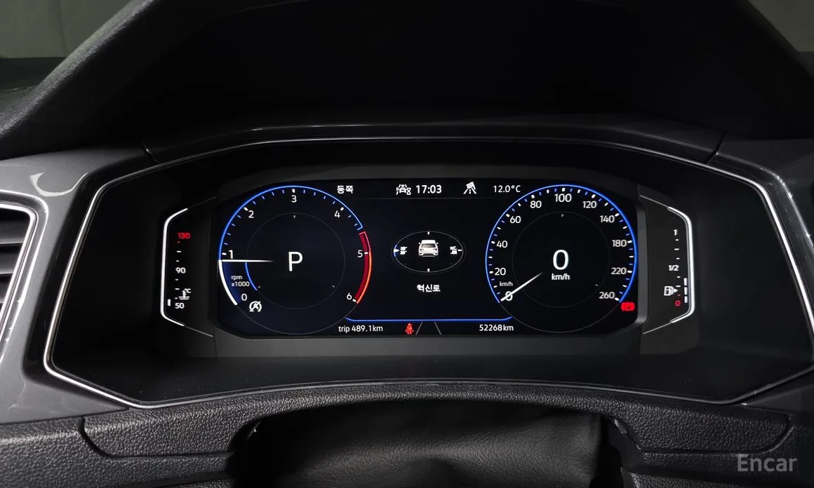 Фото 8 - Volkswagen T-Roc