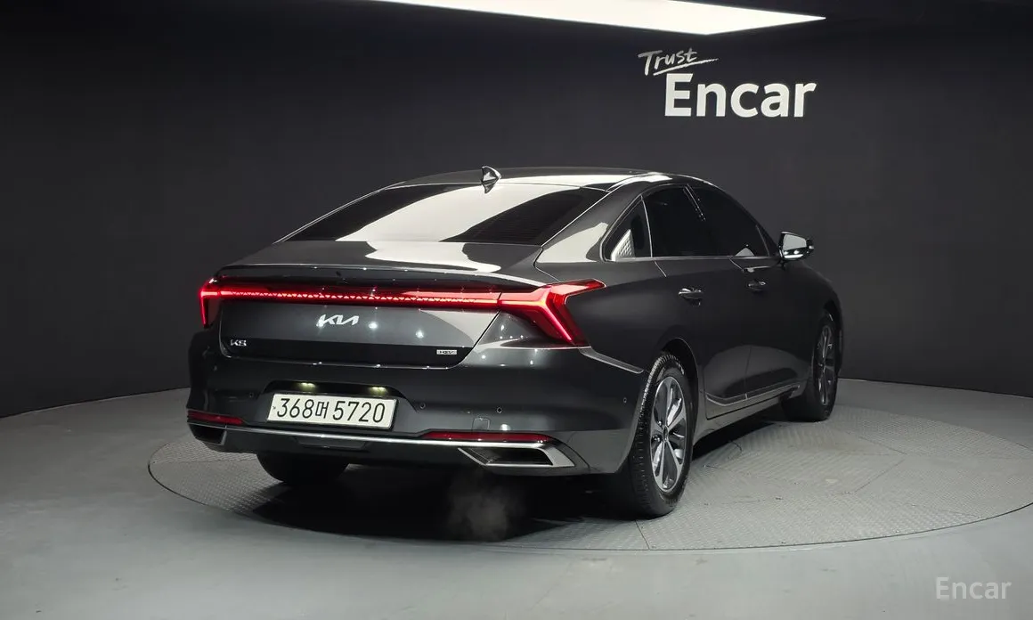 Фото 2 - Kia K8