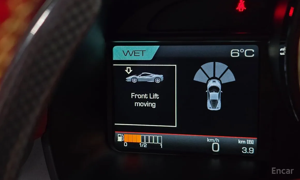 Фото 17 - Ferrari F8