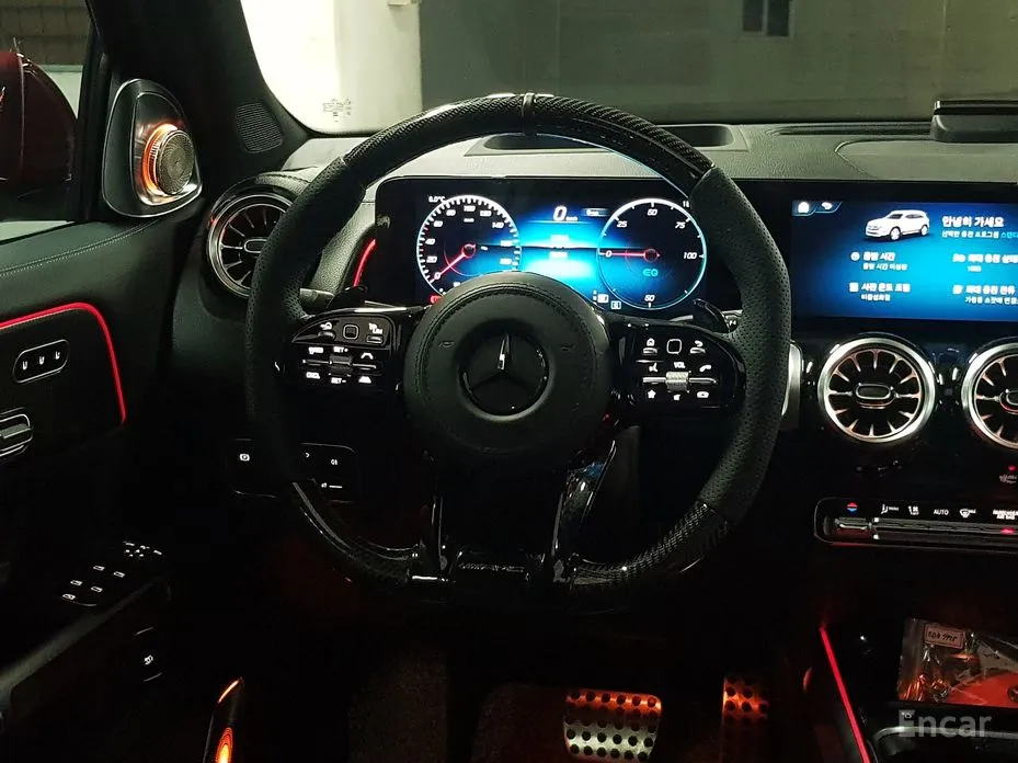 Фото 9 - Mercedes-Benz EQB