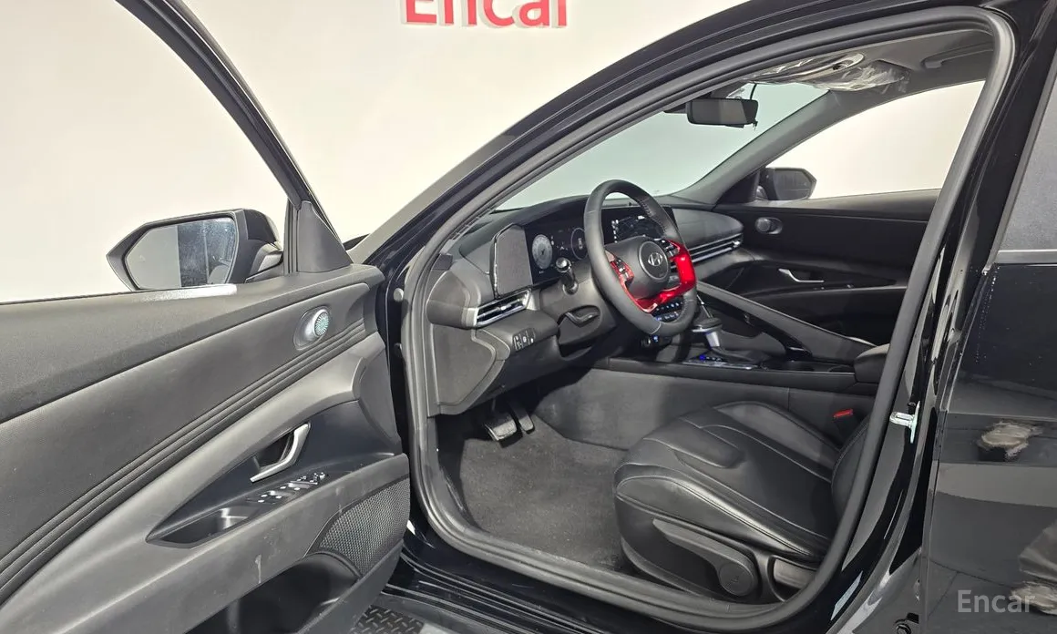 Фото 10 - Hyundai Avante