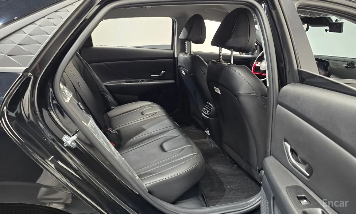 Фото 12 - Hyundai Avante