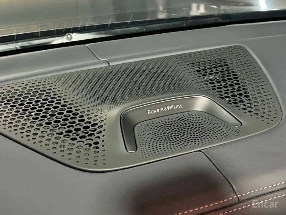 Фото 18 - BMW X7