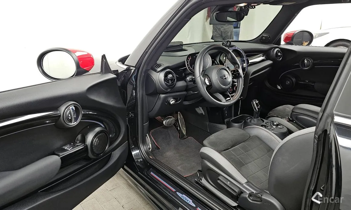 Фото 10 - Mini Cooper