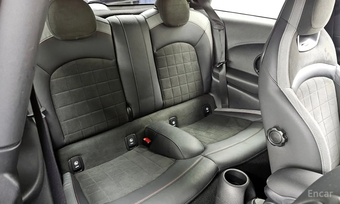 Фото 12 - Mini Cooper