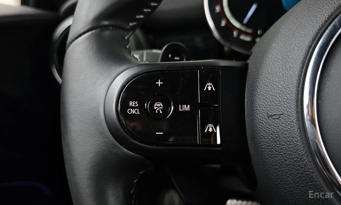 Фото 19 - Mini Cooper