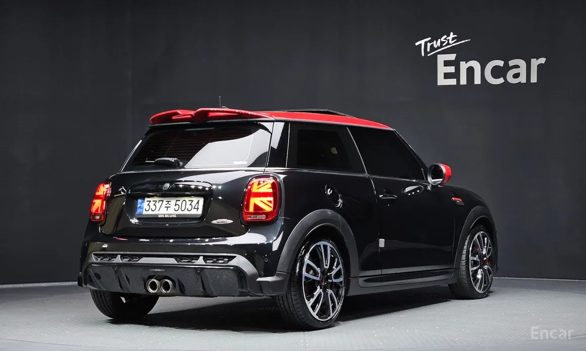 Фото 2 - Mini Cooper