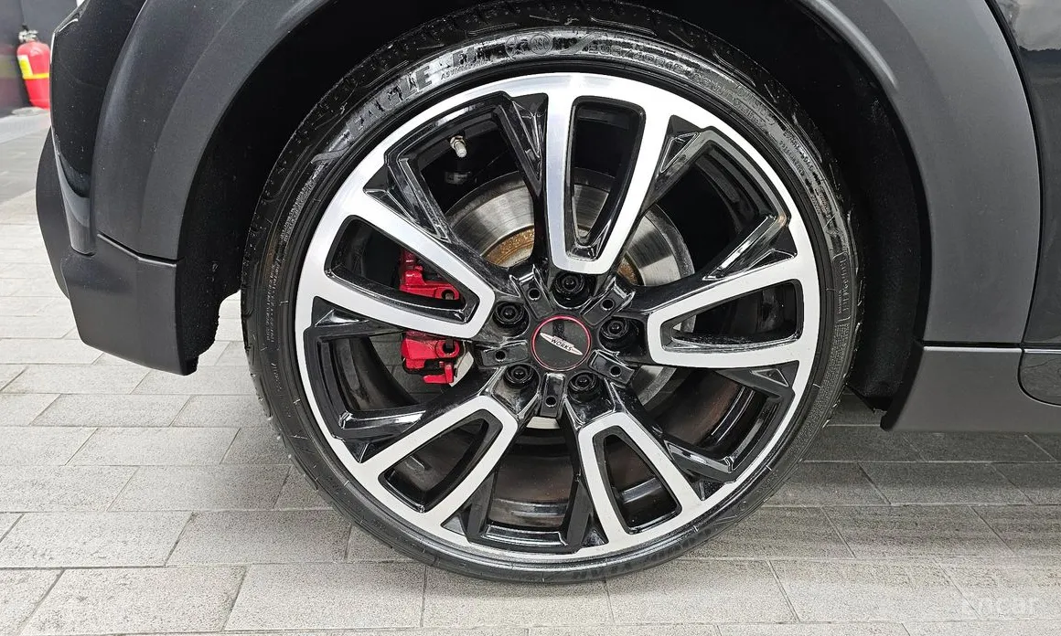 Фото 5 - Mini Cooper