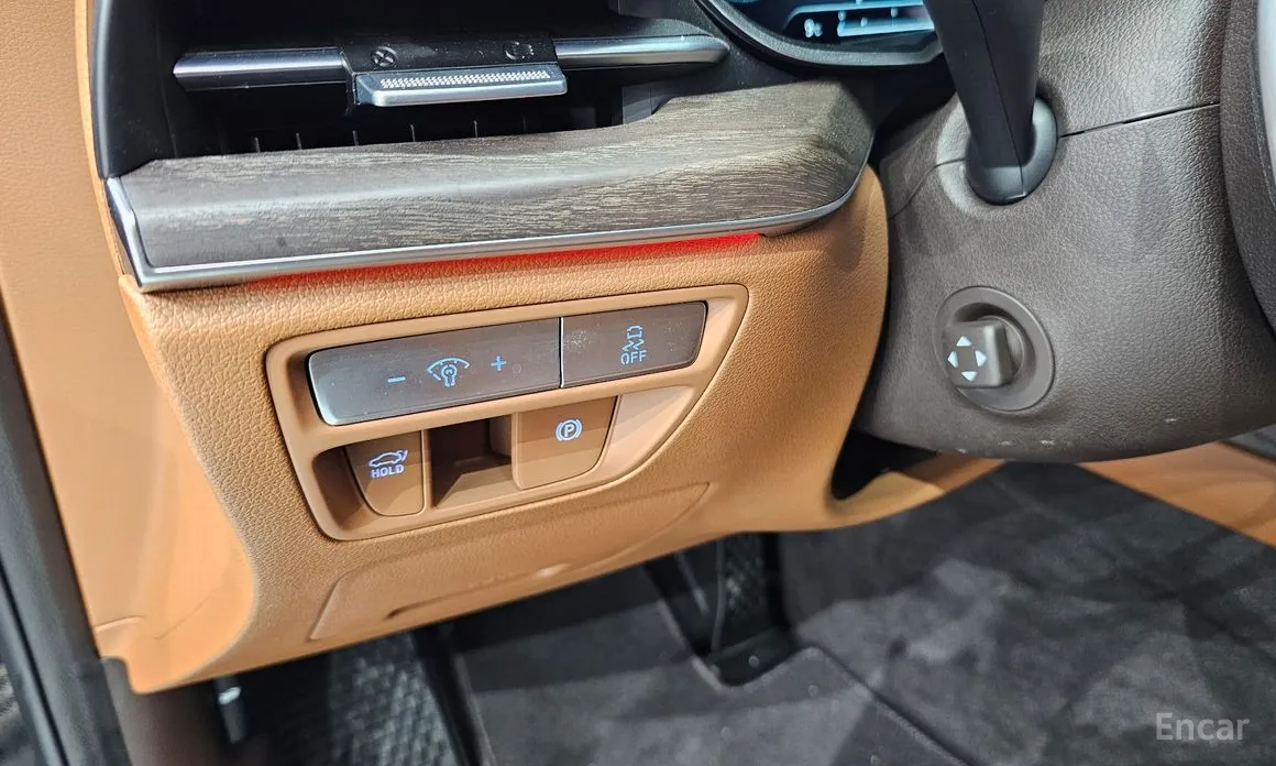 Фото 14 - Genesis G80