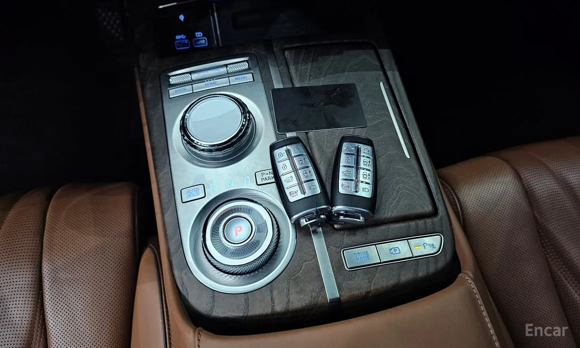 Фото 9 - Genesis G80