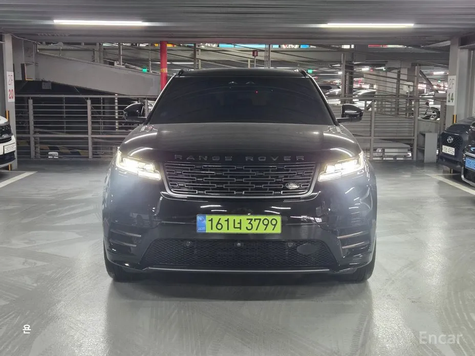 Фото 3 - Land Rover Range Rover Velar