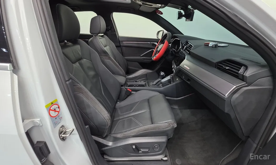 Фото 10 - Audi Q3