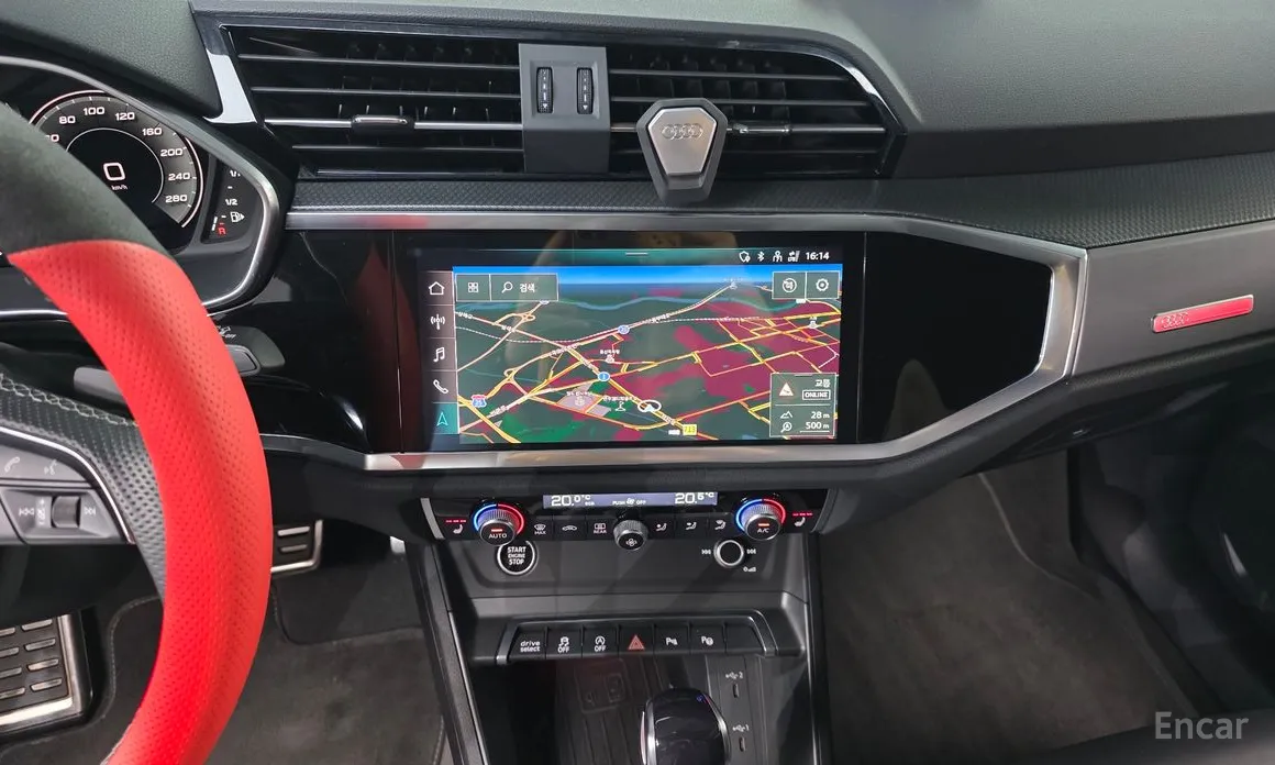 Фото 15 - Audi Q3